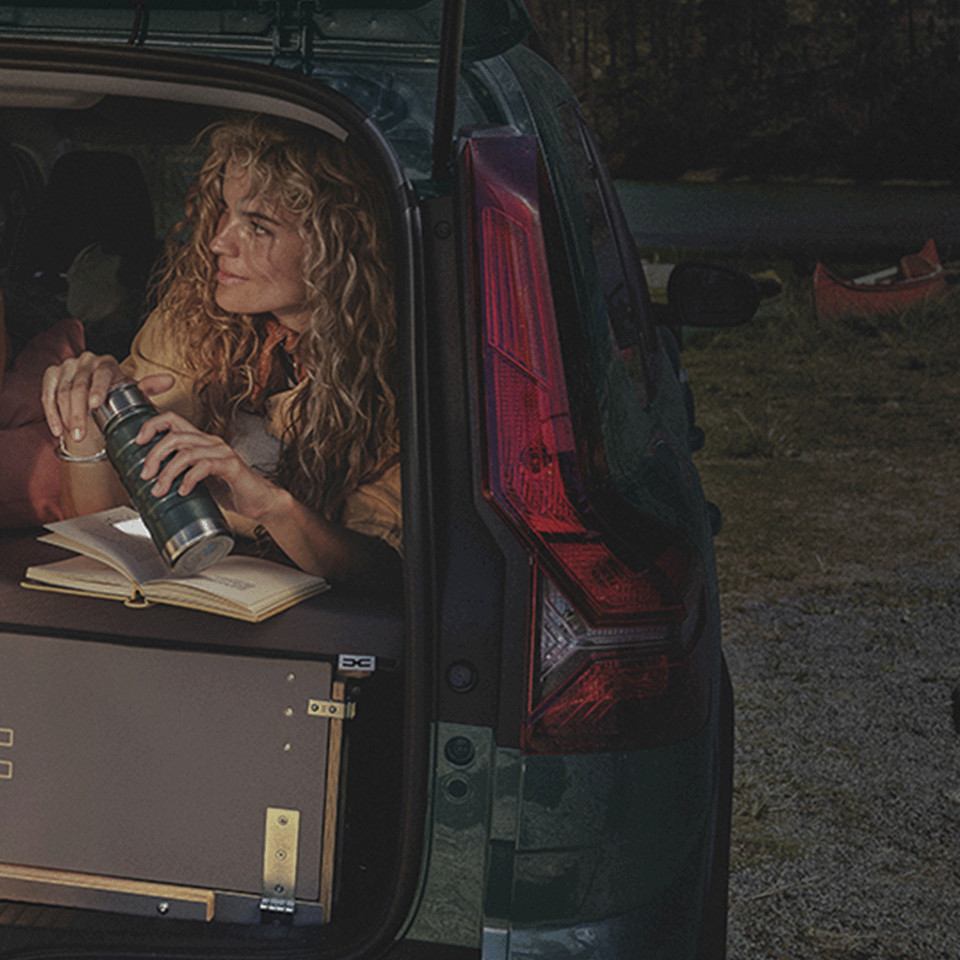 Dacia Jogger #BiggerCoolerJogger Dacia Jogger #BiggerCoolerJogger